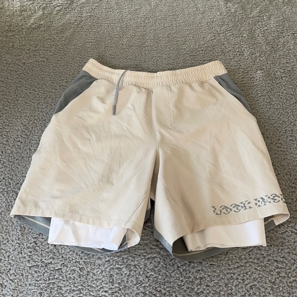 Lululemon Pace Breaker Short 7" *Nordic
Muslin / Light Cast size M - Picture 1 of 8